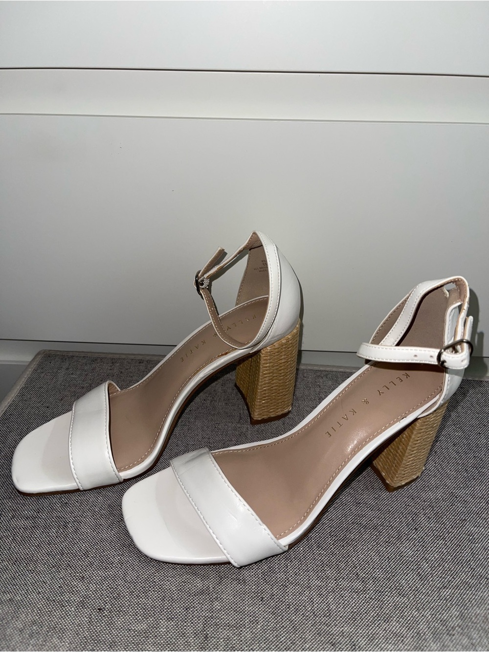 Women’s Size 6 Kelly & Katie White Block Heel Ankle Strap Sandals